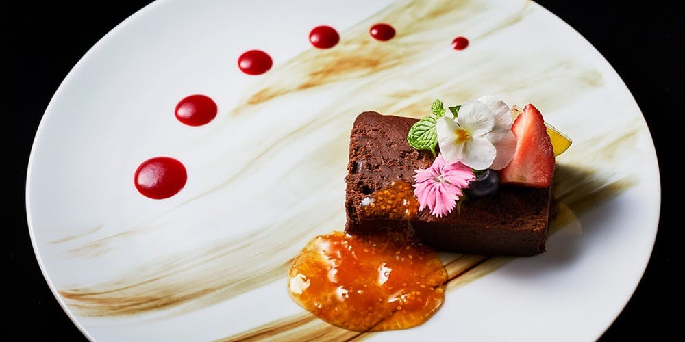 Jusqu'au noir（ジュスコノアール）