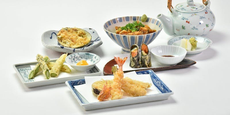 ※ランチ限定【100周年記念メニュー 水無月膳】車海老や季節の天ぷらをお楽しみいただくコース