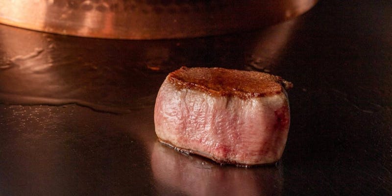 11/16～【鉄板焼/近江牛と活鮑・極厚牛タン鉄板会席】25,000円    