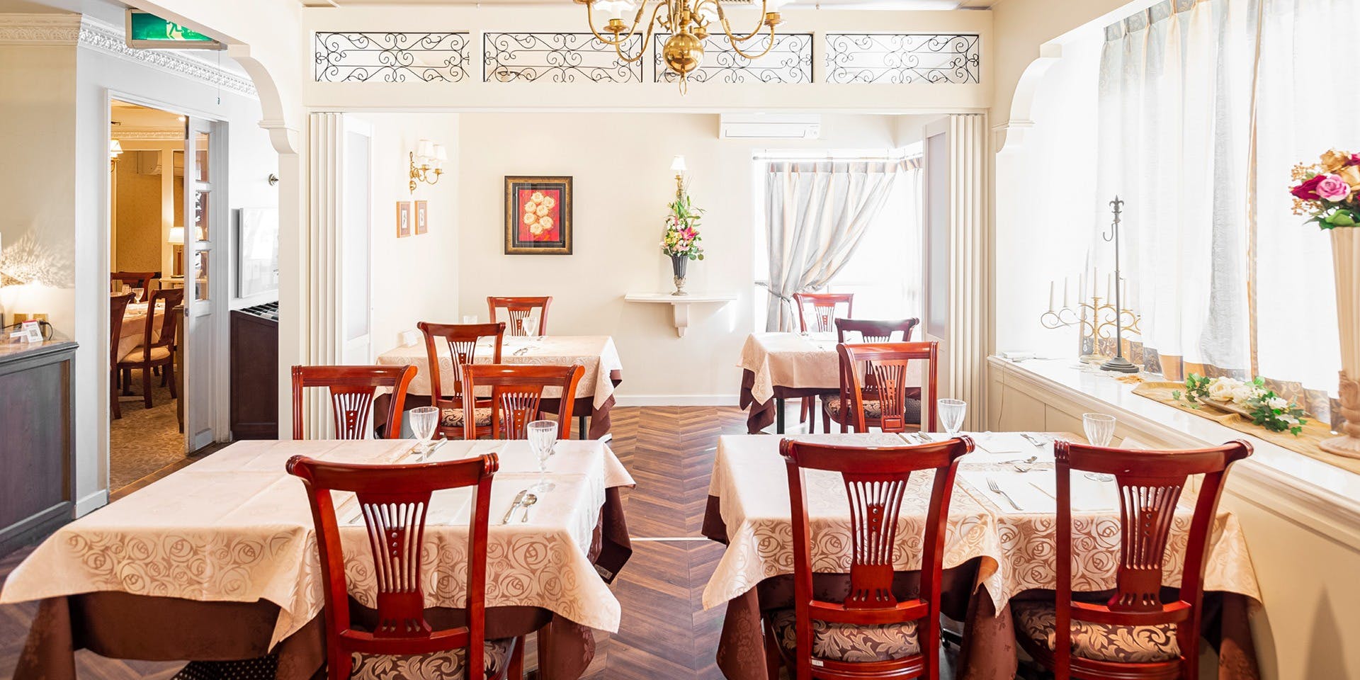 シェ・ワシズ - 画像1