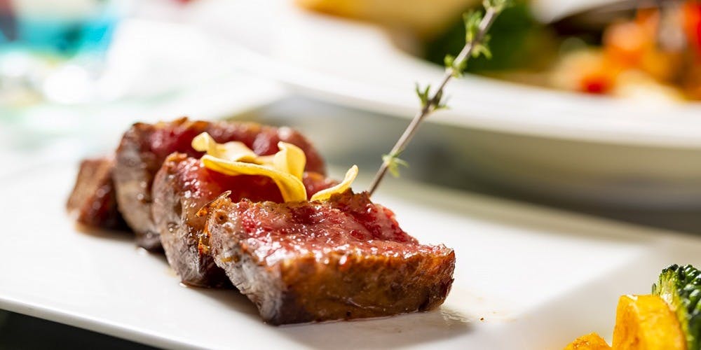 鉄板焼 阿檀／オクマ プライベートビーチ ＆ リゾート - 画像5