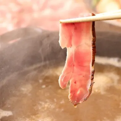 名物「鴨のしゃぶしゃぶ」