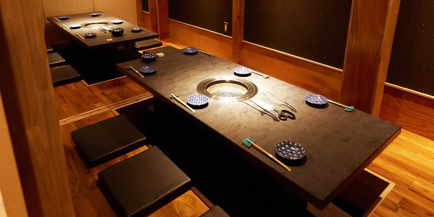 なんば黒毛和牛焼肉 霞（KASUMI）