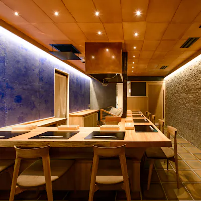 落ち着いた純和風の店内