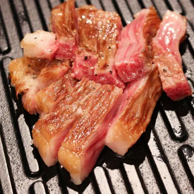 料理特撰和牛のA5サーロイン・シャトーブリアン