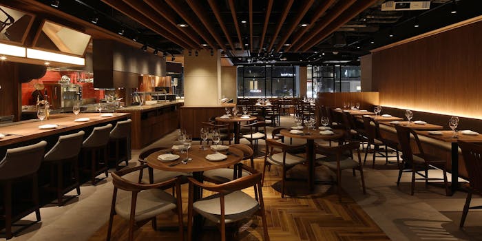 The Kitchen Salvatore Cuomo 三宮 ザ キッチン サルヴァトーレ クオモ サンノミヤ ダイワロイネットホテルコウベサンノミヤチュウオウドオリ ダイワロイネットホテル神戸三宮中央通り イタリア料理 一休 Comレストラン The Kitchen Salvatore Cuomo 三宮 ザ キッチン サルヴァトーレ クオモ サンノミヤ ダイワロイネットホテルコウベサンノミヤチュウオウドオリ ダイワロイネットホテル神戸三宮中央通り イタリア料理 一休 Comレストラン