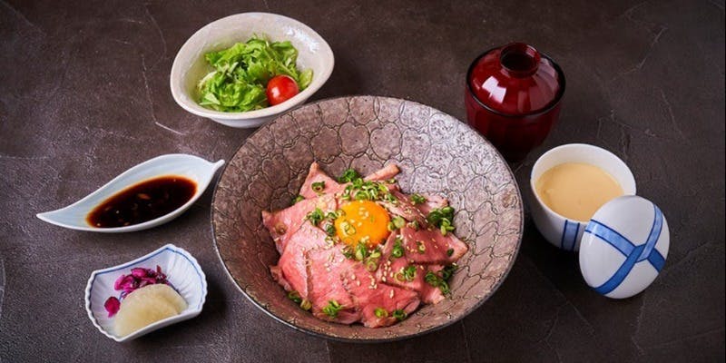 【平日ランチ】ローストビーフ丼