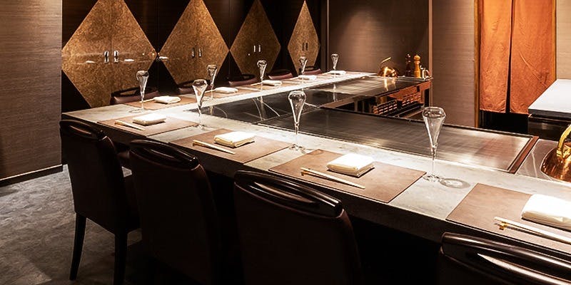 新宿 鉄板焼き YOKOTA 2枚目