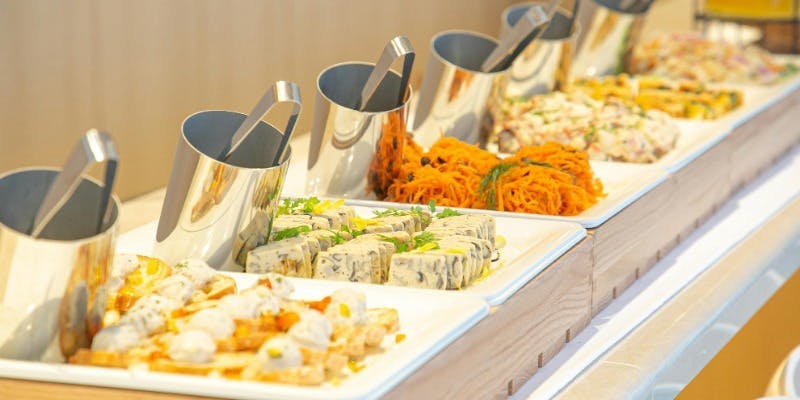 【土日祝限定】ウィ―クエンドランチバイキング