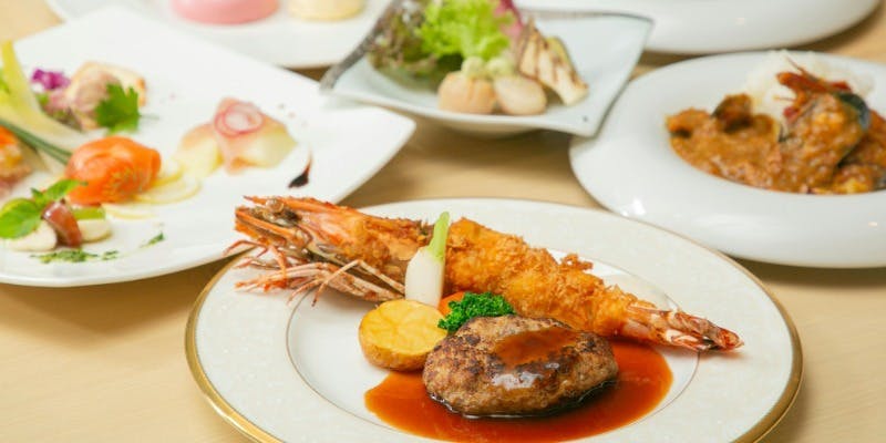 昔ながらの洋食とカニ 冬の味覚のディナーコース 「ルミエール」完全予約制　12/1（月）～