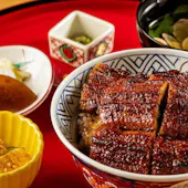 炭焼うな富士 白壁別邸