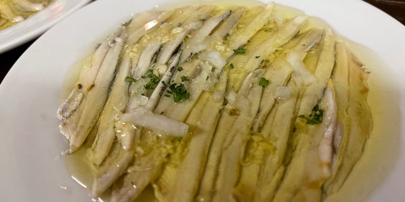 おまかせタパス、イカ墨のパエリアコース