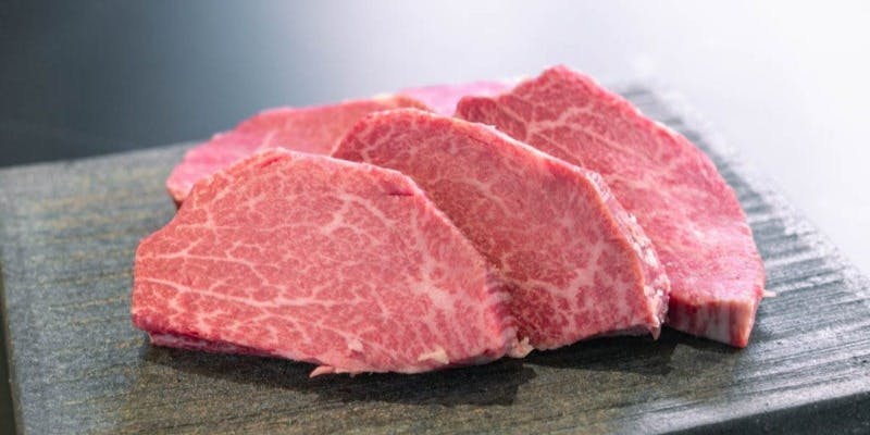 【黒毛和牛シャトーブリアン 200g】前菜3種盛り、自家製ピクルス、デザートなど