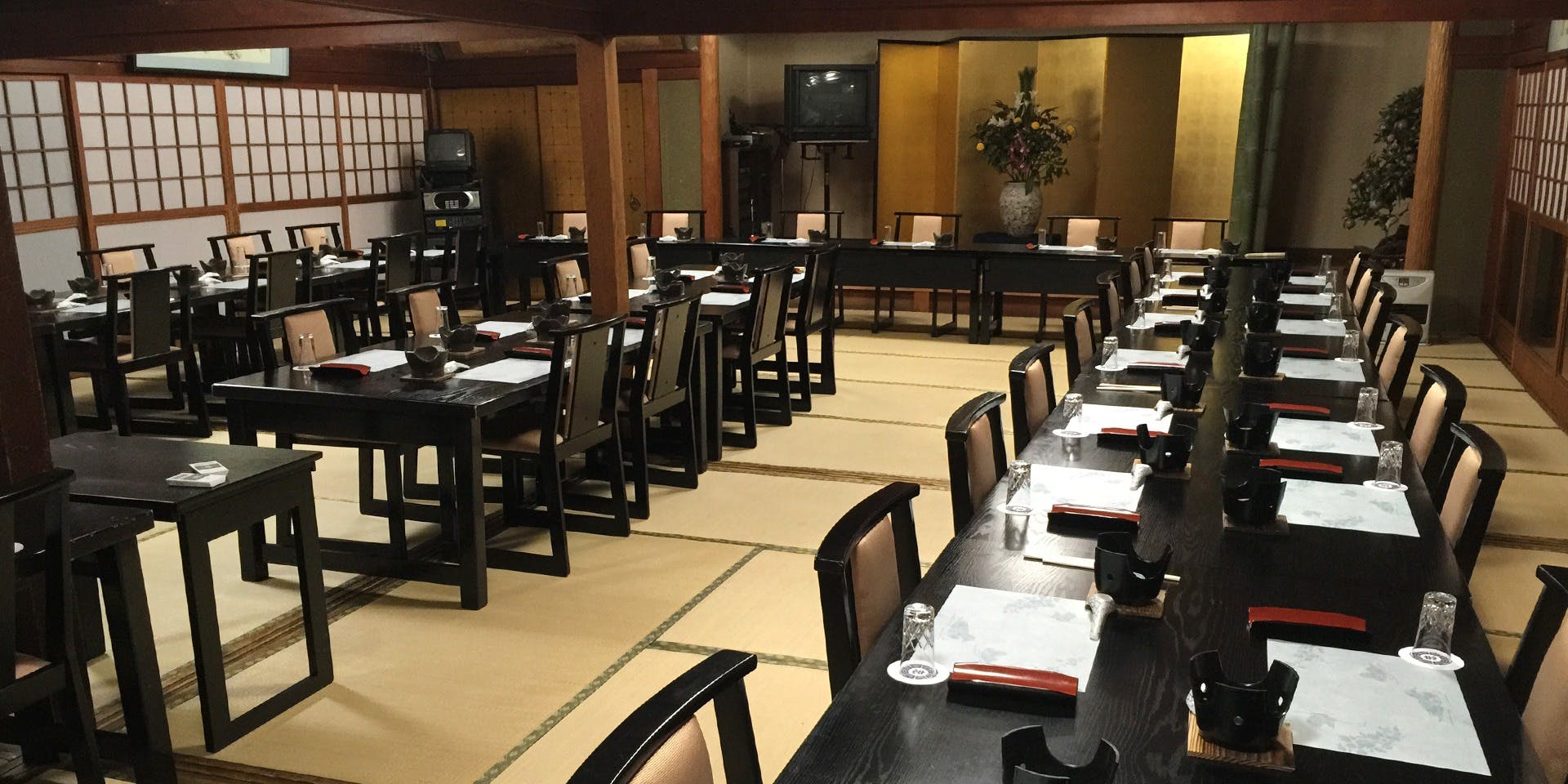 八百忠 本店（やおちゅう）