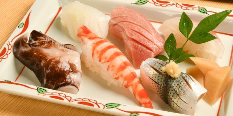 【おまかせコース】先付、お造り、焼物、季節の逸品、お寿司8貫