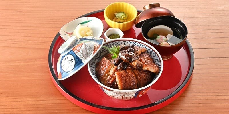 炭焼 うな富士 天白別邸