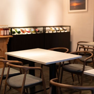 ワイナリーならではのワインバー