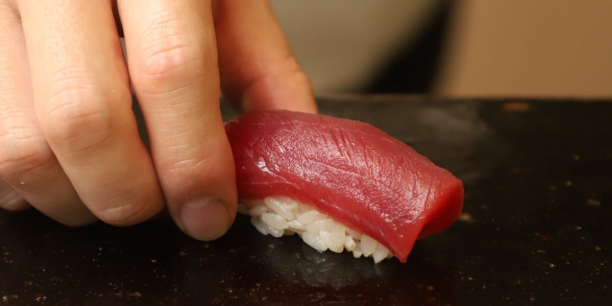 新橋 すし華（【旧店名】新橋 鮨 清新）