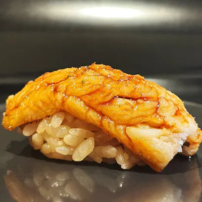 活きた馳走を握る。“食材”にこだわる正統派寿司をいただく。