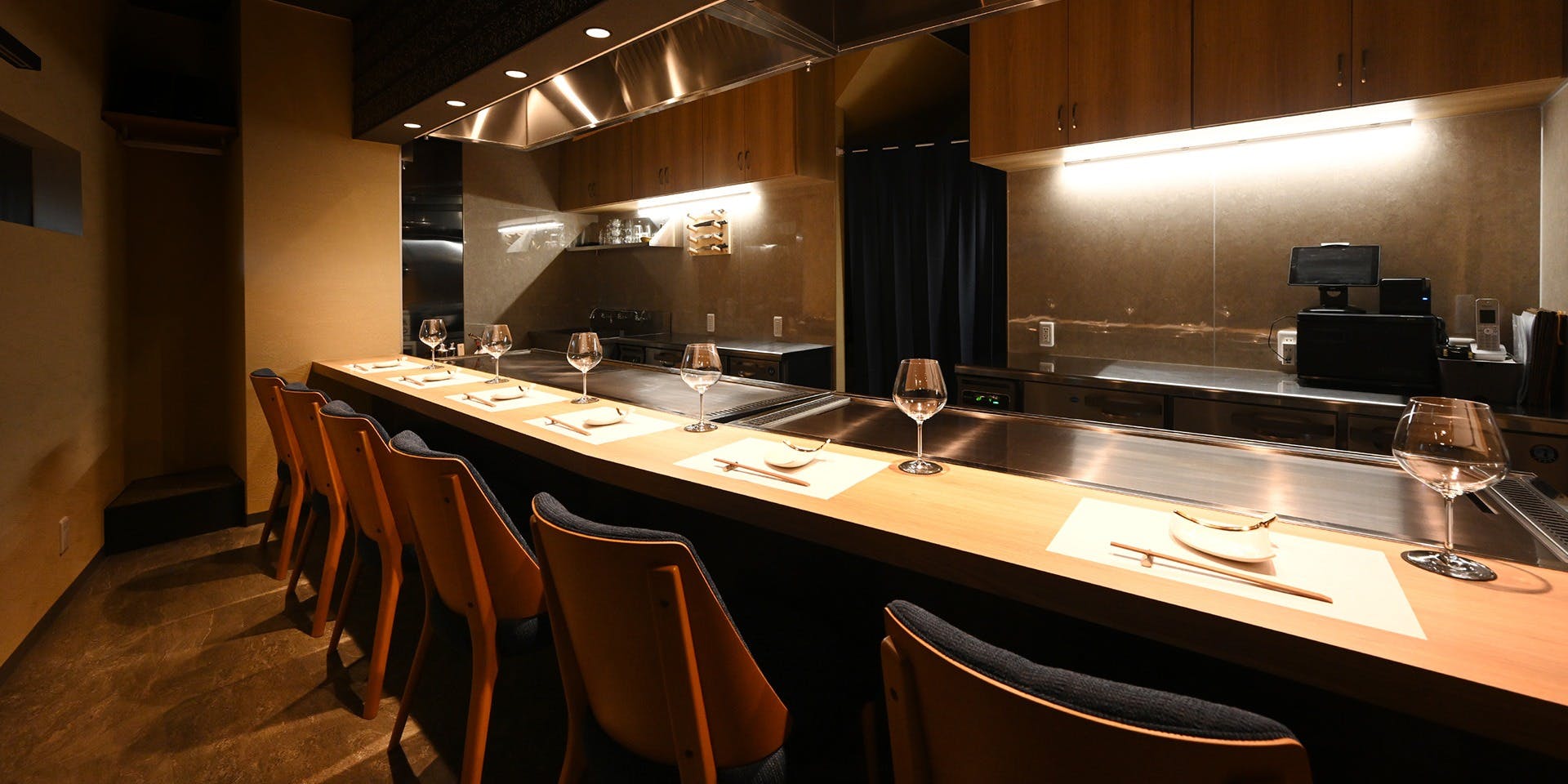 ステーキ鉄板焼 まつ井 - 画像2