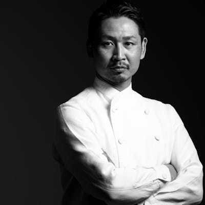 シェフ 東鉄雄(アズマテツオ)