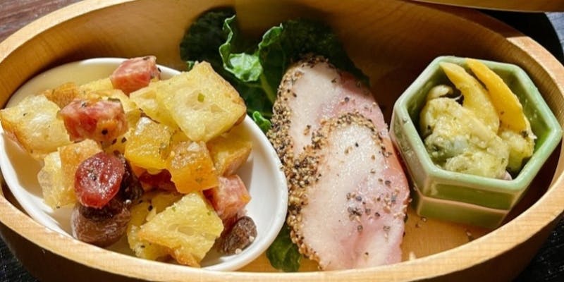 肴小箱＋アラカルト【当日は電話受付のみ対応。最初にお通しとして肴小箱お出しします】