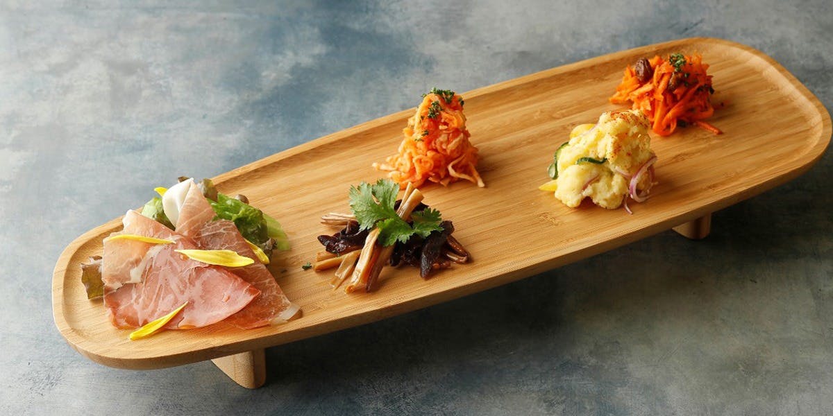 薬膳Dining&Bar 銀座しんのう