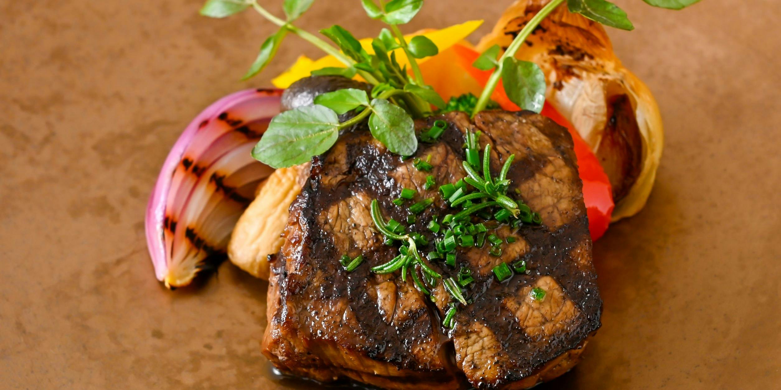 お肉とワイン 黒ノ壽（KRONOS）