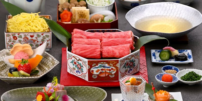 ランチ お肉とワイン 黒ノ壽 オニクトワイン クロノス 天文館通 鉄板焼き グリルダイニング 一休 Comレストラン ランチ お肉とワイン 黒ノ壽 オニクトワイン クロノス 天文館通 鉄板焼き グリルダイニング 一休 Comレストラン