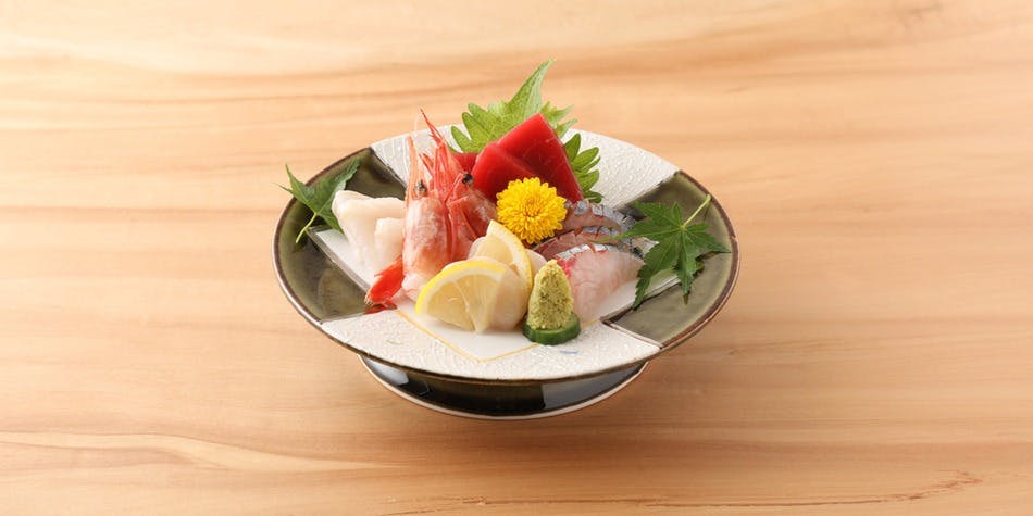 うなぎ四代目菊川 東京駅黒塀横丁店