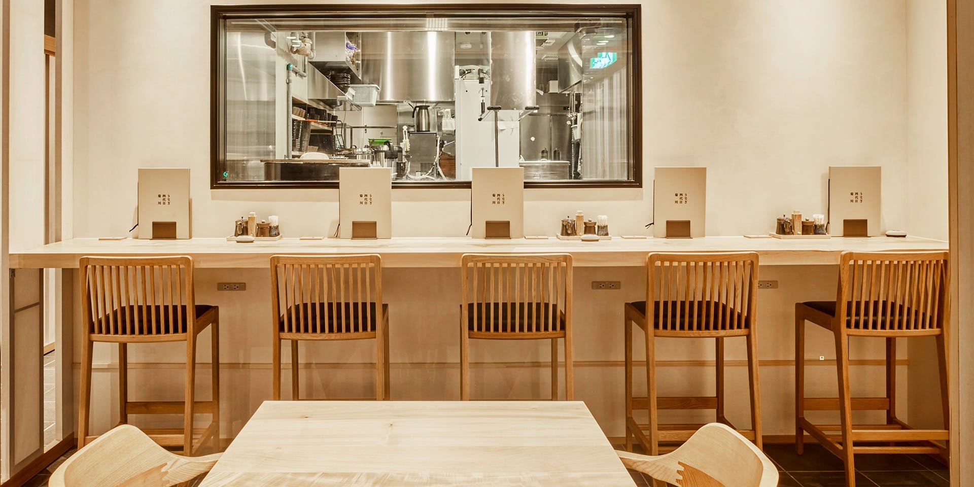 うなぎ四代目菊川／東京駅黒塀横丁店 - 画像2