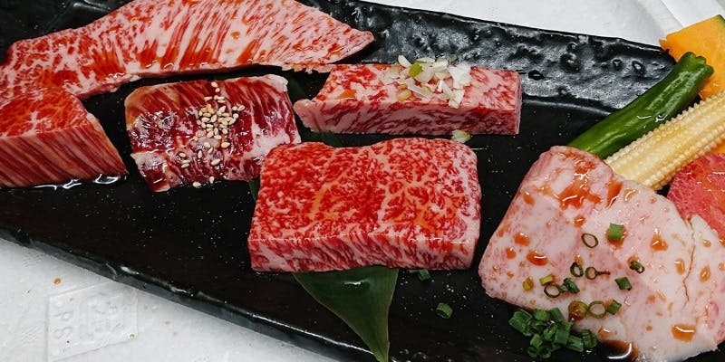 炭火焼肉 あもんのお肉