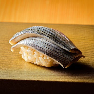 季節感を魚で感じさせる「こまりの鮨」