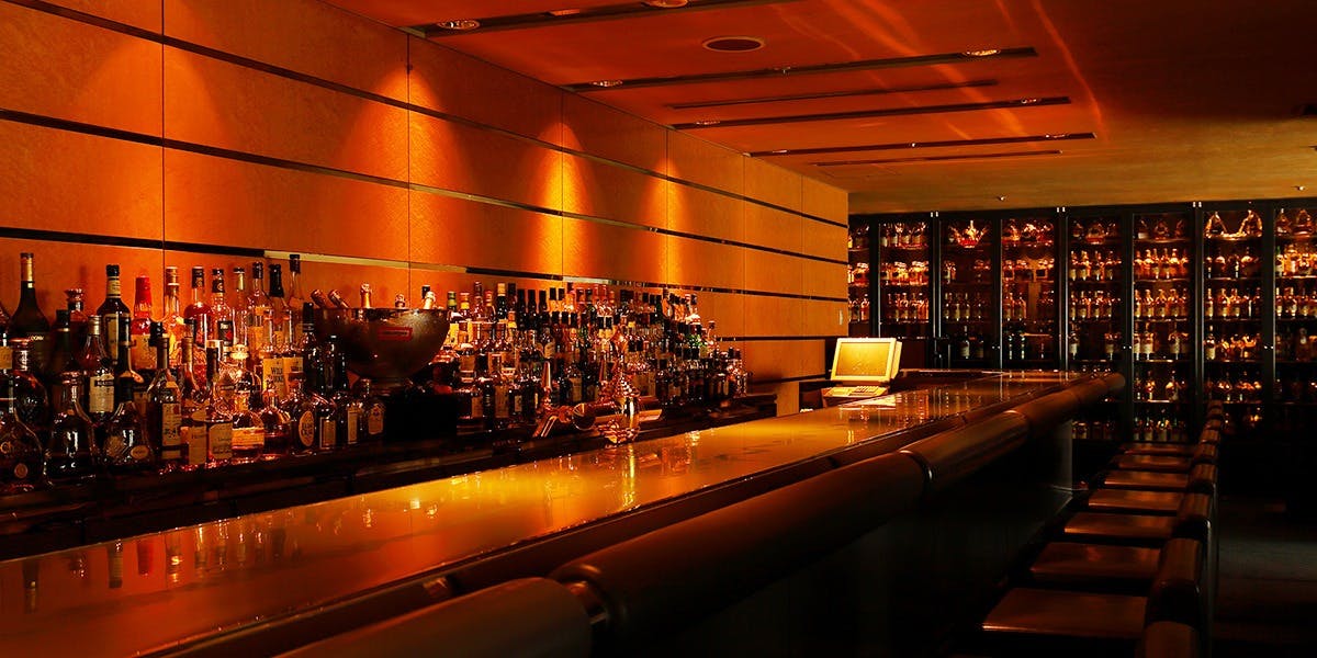 メインバー エメラルド／ホテルオークラ神戸 - 画像1