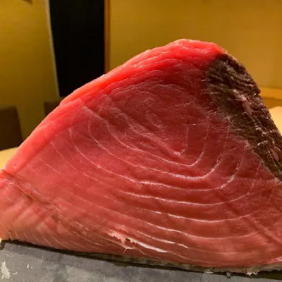 全国各地から仕入れる鮨ネタ