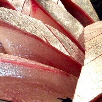 新鮮な海の幸を中心としたお料理