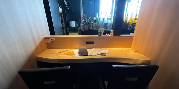 鳥と トリト 中洲川端 焼鳥 一休 Comレストラン 鳥と トリト 中洲川端 焼鳥 一休 Comレストラン