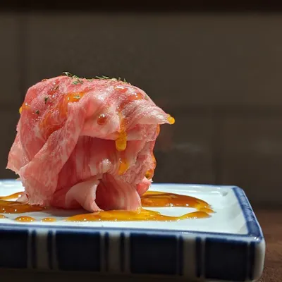 サーロインのユッケ