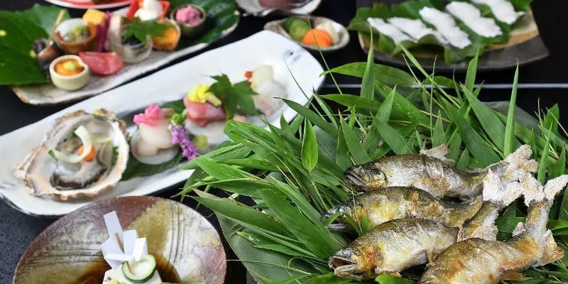 ランチ 久 キュウ 青山 懐石 会席料理 一休 Comレストラン