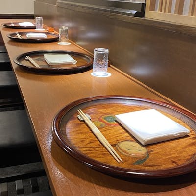 静観な場所で会席料理を愉しむ