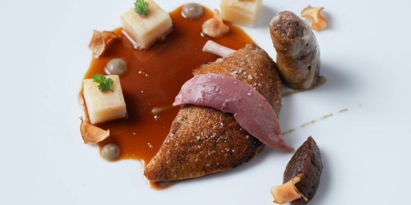 12月11日～ 【ランチ限定】＜アミューズ・前菜・選べるメイン・デザート＞全4品