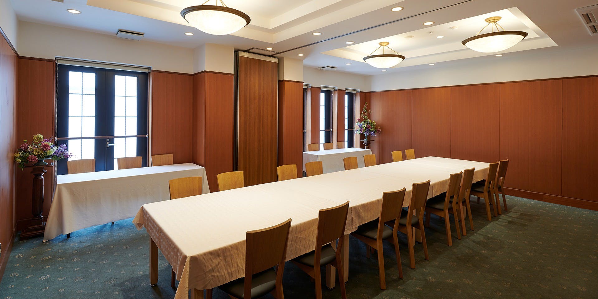 日本盛 酒蔵通り煉瓦館 花さかり (にほんさかり さかぐらとおりれんが