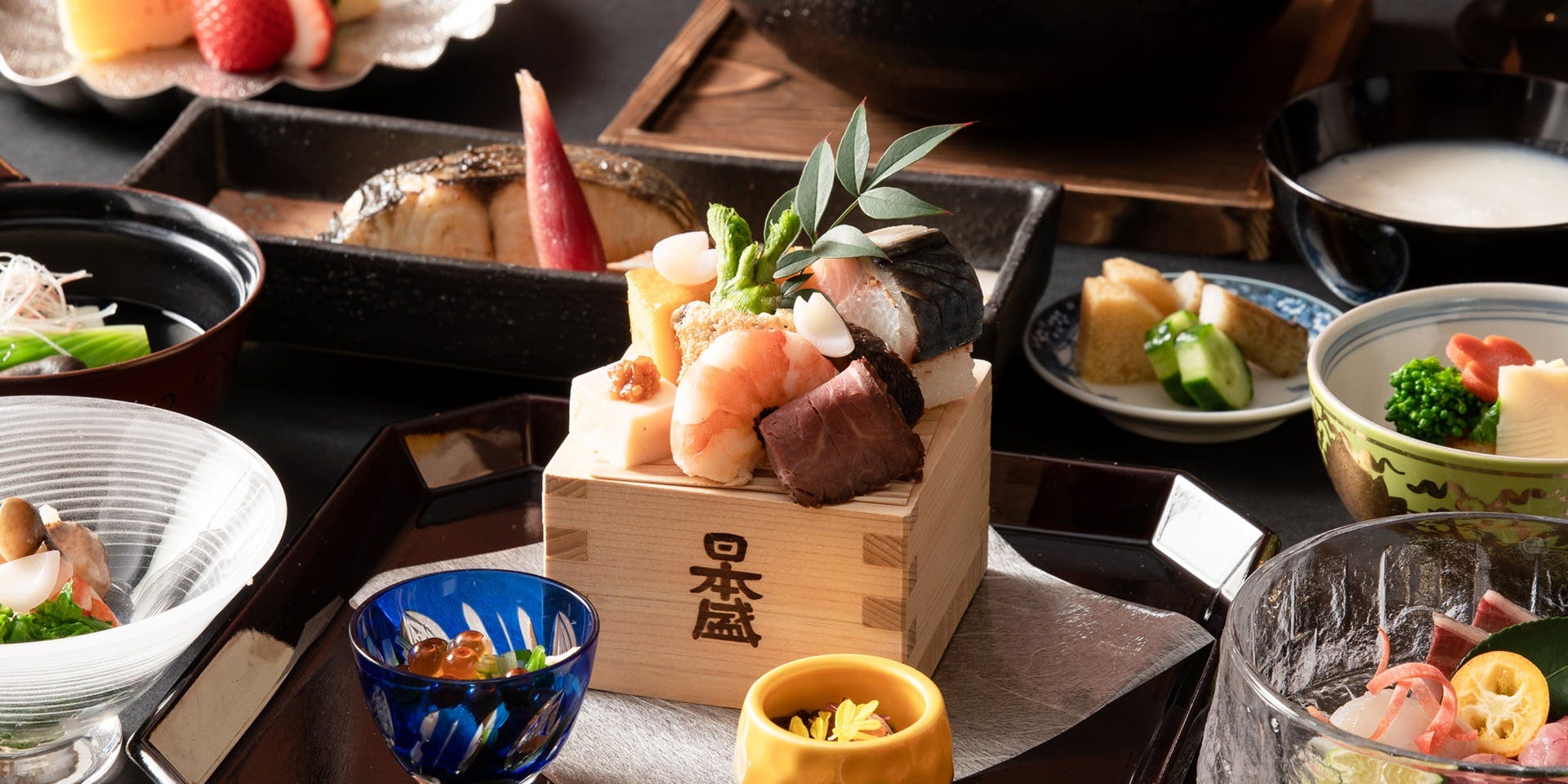 日本盛 酒蔵通り煉瓦館 花さかり 【宮さかり】先附、造り、八寸、焼物