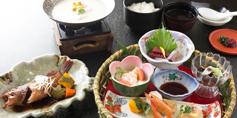 季節の魚と釜飯 魚信