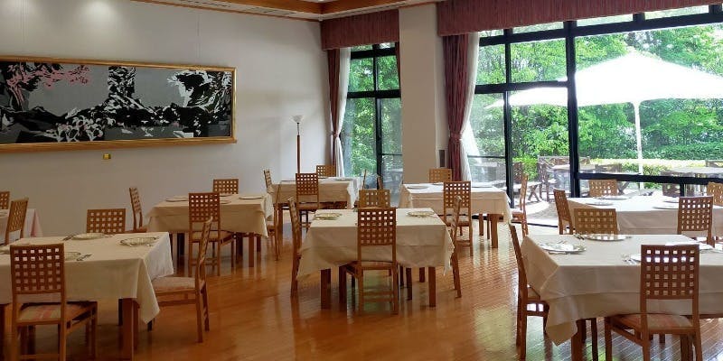 フランス料理 ゼファー