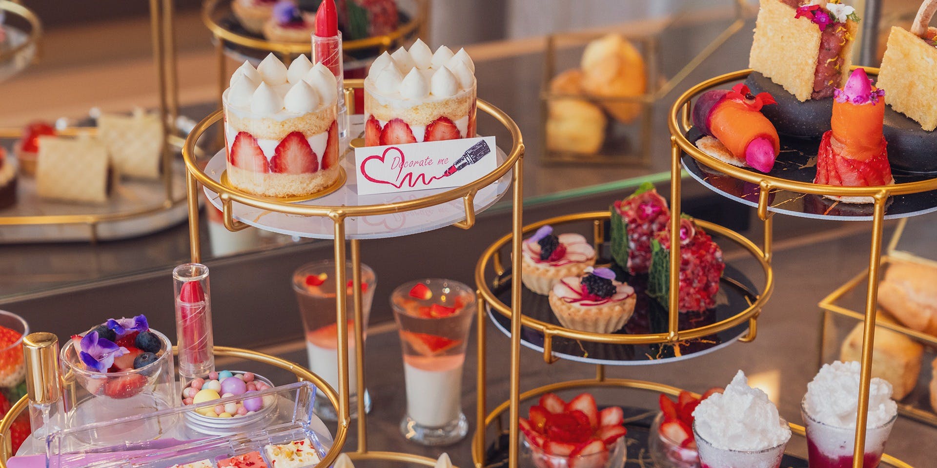 バー＆ラウンジ ZATTA