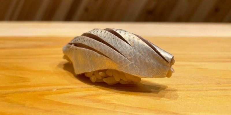 鮨 練磨