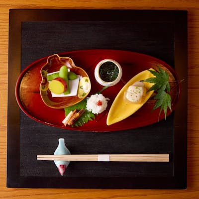 肩肘張らず日本料理を