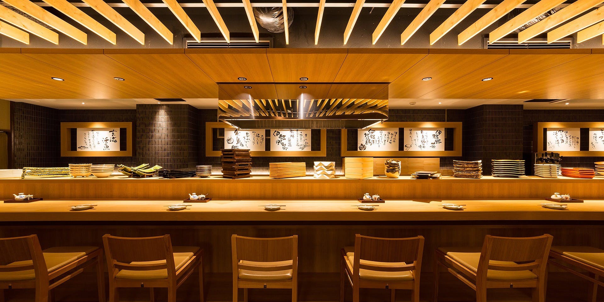 玄海の活魚と糸島直送の食 どげん海 - 画像1