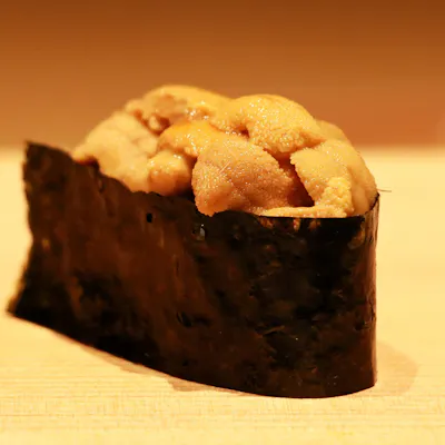 福岡で味わう本格江戸前鮨